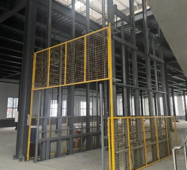 红毛镇请详细介绍一下货梯安装在室外的维护方法