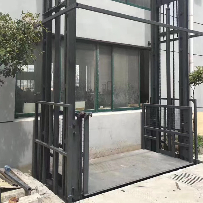 红毛镇5吨室外升降货梯